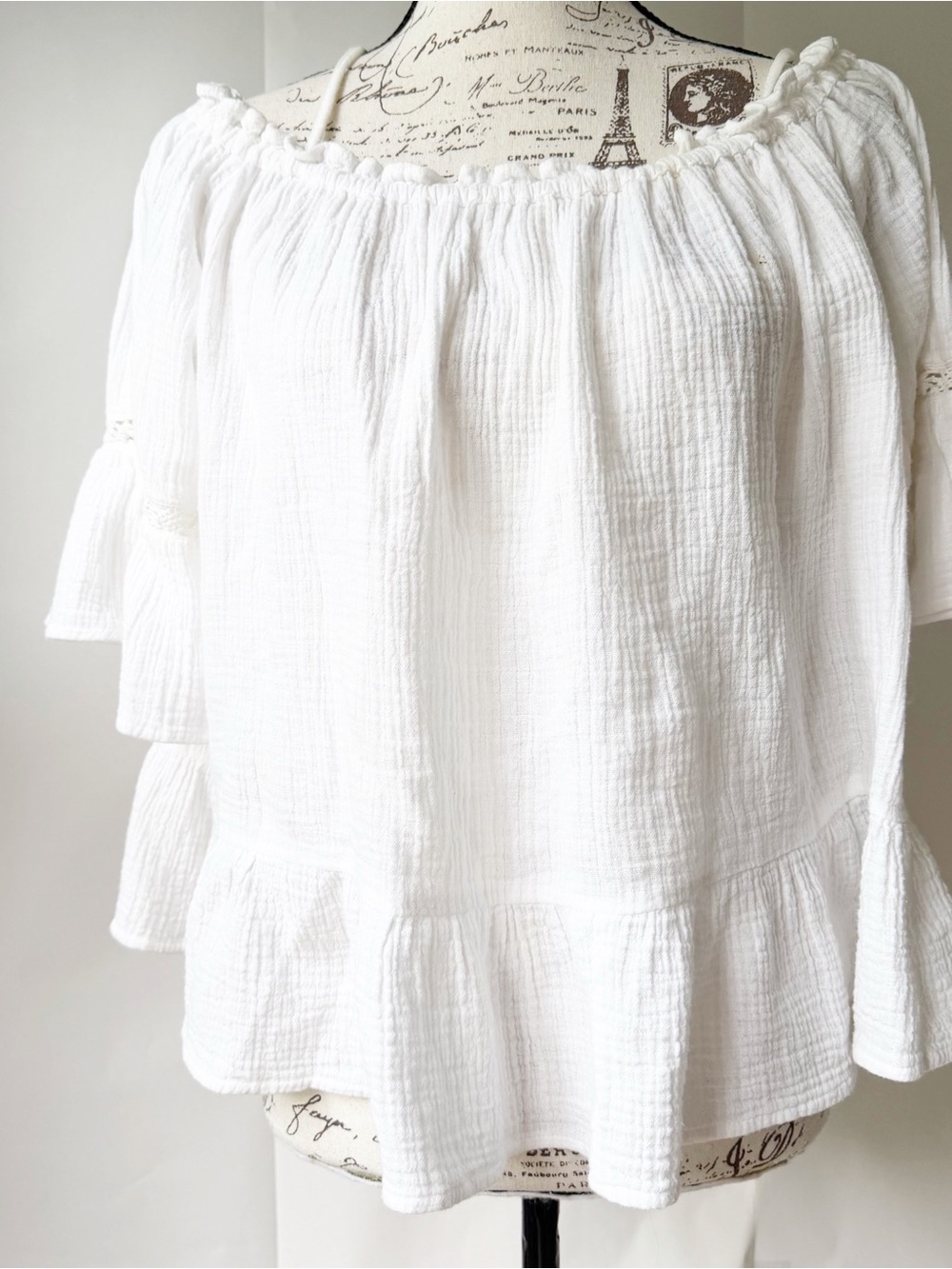 Like new summer Women's Off-Shoulder White Gauze Peasant Top L